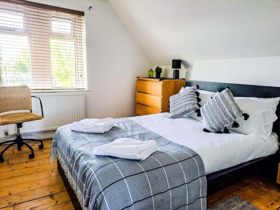 3 Bed Flat Near To Cardiff And Cardiff Bay Apartment Bagian luar foto